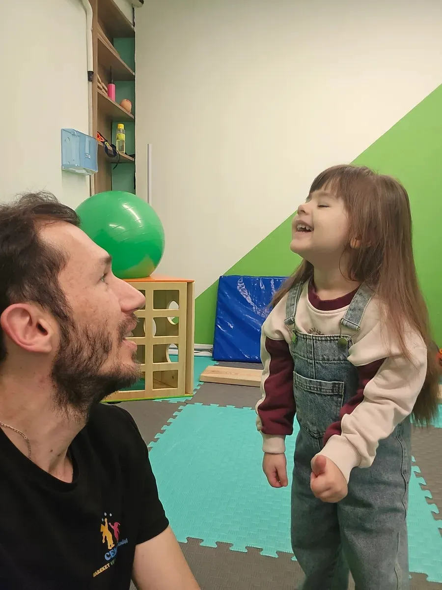 Cemre Hareket Akademisi - Aktivite 9